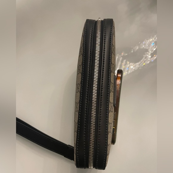 Gucci Wristlet - Picture 8 of 9